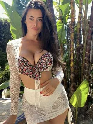 Female Call Girls in delhi